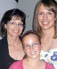 Mel with her daughters